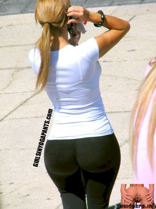 monday street pantsn piss booty whooty girlsinyogapants pants creep tweet morning